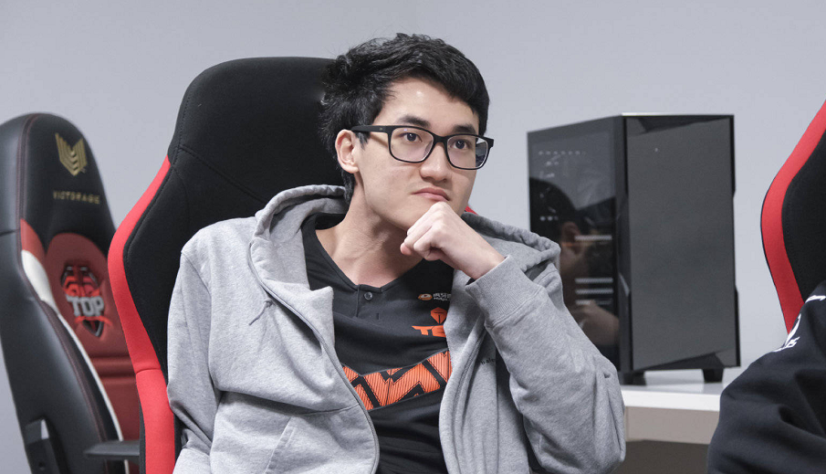 lol战争学院-多特蒙德围绕社区盾回应争议上海申花围绕意大利杯再遭质疑，网友：Karsa连续七场比赛得分超过连败的简单介绍